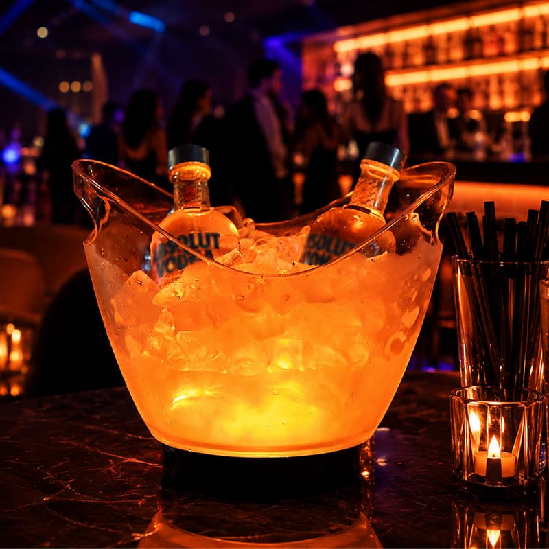 Bars & Nightclubs